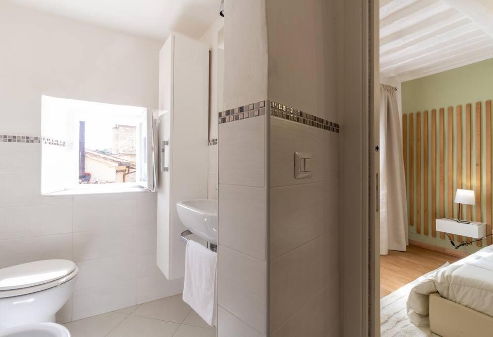 Elegant Flat In The City Centre With Two Suite Perugia Exterior foto
